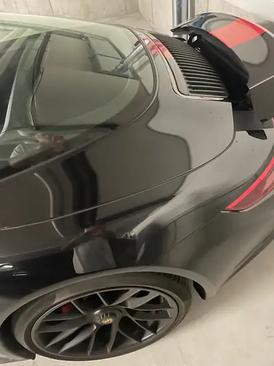 Porsche 911 Targa 4 GTS — Chef-d'œuvre décapotable avec 450 ch et toit rétractable — detail