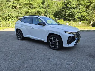 Hyundai Tucson 1.6 T-GDi N-Line 4WD — SUV hybride léger, 8 900 km seulement — Außenansicht