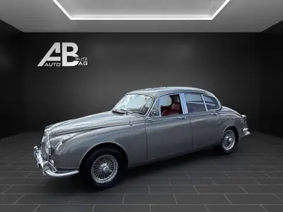 Jaguar MK2 240 Overdrive 1968 — Chef-d'œuvre britannique, 29'000 km d'origine — côté