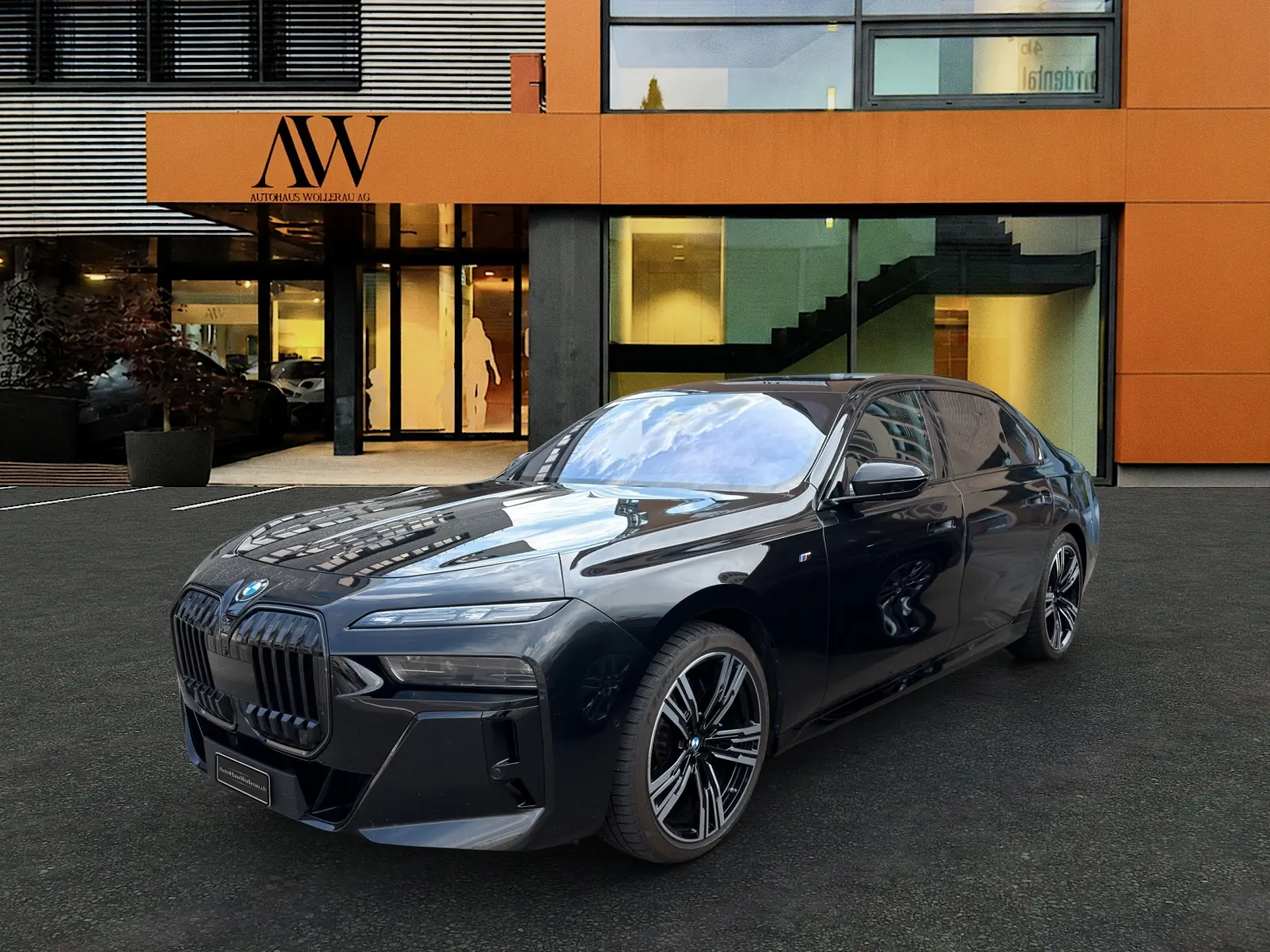 BMW 740d xDrive 2025 — Berline de prestige hybride diesel, 22'000 km, Service inclus