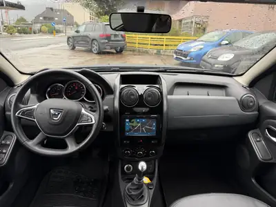 Dacia Duster 1.2 TCe 4x4 — SUV robuste et économique, première main sans accident — Miniature 7
