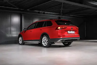 VW Golf Alltrack 2.0 TDI 200 ch — Break robuste, 4Motion intégrale, 65'000 km — Miniature 8