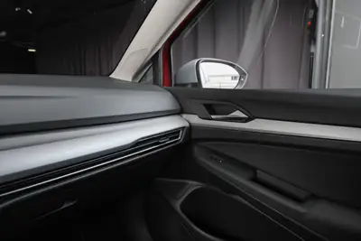 VW Golf Alltrack 2.0 TDI 200 ch — Break robuste, 4Motion intégrale, 65'000 km — Miniature 21