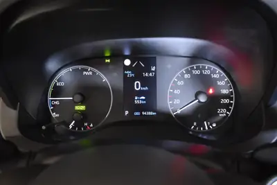Toyota Yaris 1.5 Comfort e-CVT — Citadine hybride économe, 94'000 km seulement — Miniature 18