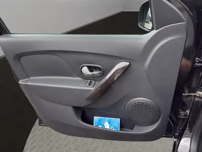 Dacia Logan MCV 1.0 Comfort — Monospace économique, 80 800 km, sans sinistre — Miniature 17