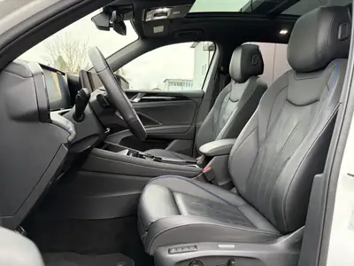 VW Tiguan 2.0 TDI R-Line — SUV premium cuir intégral, technologie IQ Drive — Miniature 10