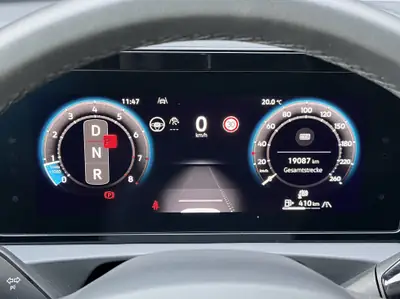 VW Tiguan 2.0 TSI R-Line 4Motion — SUV premium avec cuir intégral et garantie constructeur — Miniature 17