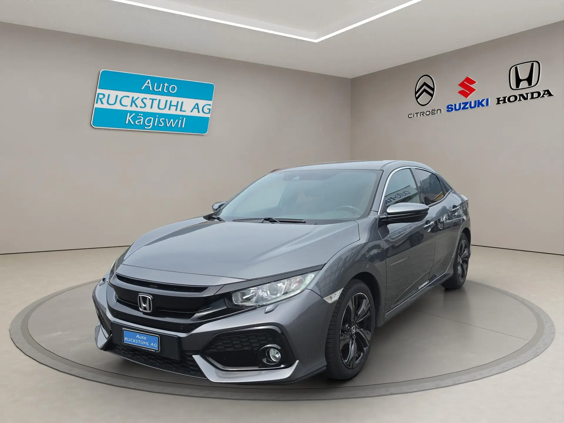 Honda Civic 1.0 VTEC Turbo Elegance — Citadine agile et économe, 78 000 km