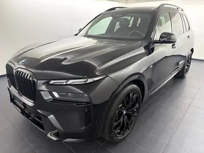 BMW X7 xDrive 48 40d M Sport Pro 2025 — SUV 7 places, diesel hybride, première main — vue extérieure