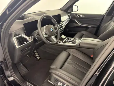 BMW X7 xDrive 48 40d M Sport Pro 2025 — SUV 7 places, diesel hybride, première main — tableau de bord