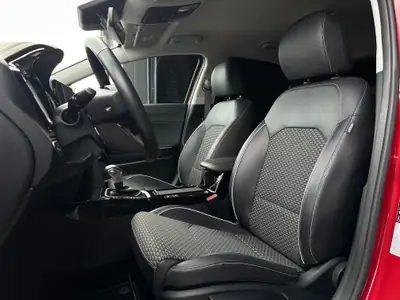 Kia XCeed 1.5 T-GDi DCT — SUV compact sportif, garantie 7 ans, quasi neuf — Miniature 11