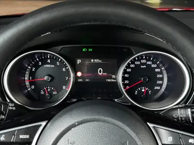 Kia XCeed 1.5 T-GDi DCT — SUV compact sportif, garantie 7 ans, quasi neuf — Miniature 18