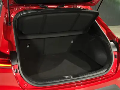 Kia XCeed 1.5 T-GDi DCT — SUV compact sportif, garantie 7 ans, quasi neuf — Miniature 25