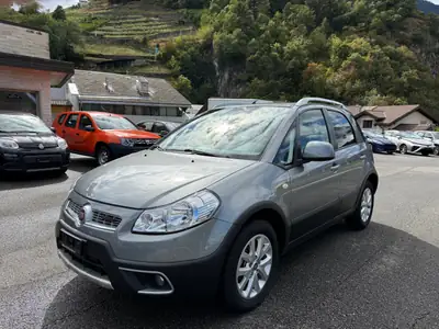 FIAT Sedici 2.0 JTD 4WD Dynamic — SUV compact robuste, essence économique et fiable — arrière