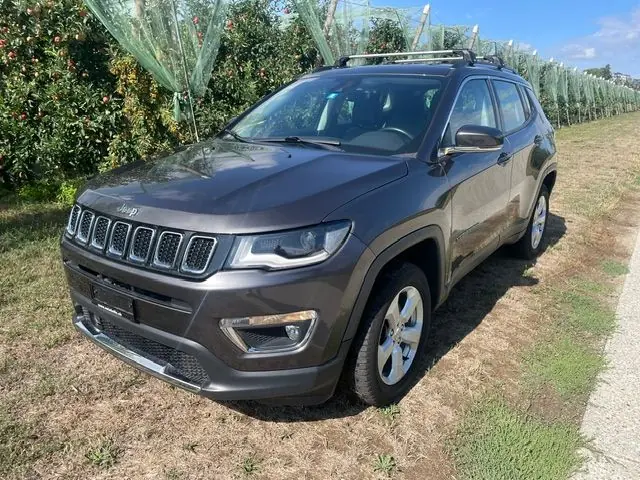 Jeep Compass 2018 occasion Lully — 3
