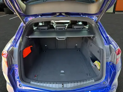 Alfa Romeo Stelvio 2.0 Q4 Sprint — SUV sportif tous terrains, 43'000 km seulement — Miniature 16