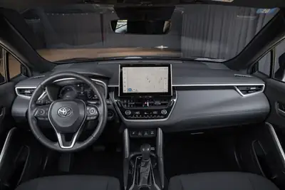 Toyota Corolla Cross 2.0 4WD e-CVT — Hybride performant, traction intégrale et faible kilométrage — Miniature 15