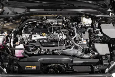 Toyota Corolla Cross 2.0 4WD e-CVT — Hybride performant, traction intégrale et faible kilométrage — Miniature 24