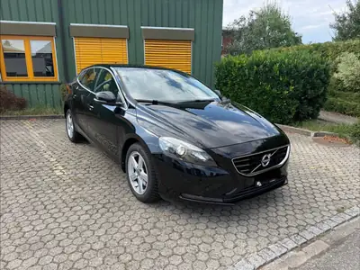 Volvo V40 D2 Momentum — Break diesel fiable, 142'000 km, sans sinistre — fianco