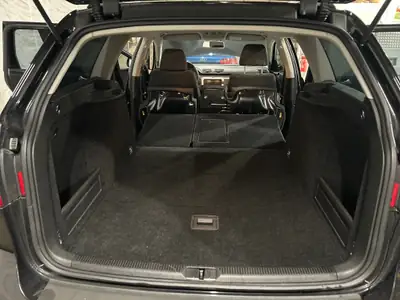 VW Passat 1.8 TSI Comfortline — Break spacieux, entretien récent et impeccable — Innenraum