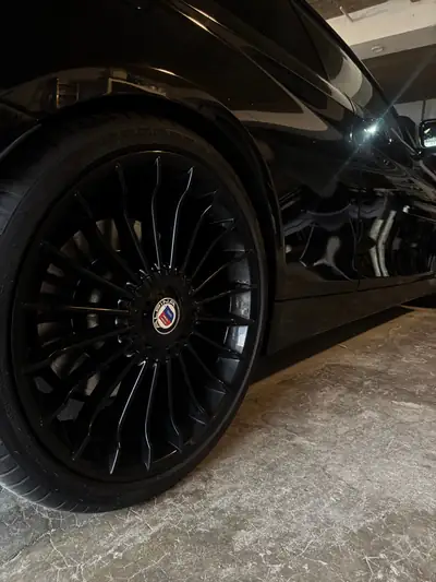 BMW-Alpina 4 Series 3.0 Biturbo 4x4 — Coupé haute performance, 409 ch, 87 000 km — tableau de bord