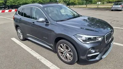 BMW X1 20i xDrive 2016 — SUV compact premium, 85 000 km, sans sinistre — vue extérieure
