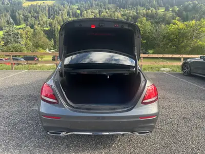 Mercedes-Benz E 220 d AMG Line — Berline premium diesel, 200 000 km, sans sinistre — Miniatur 8