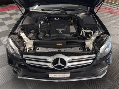 Mercedes-Benz GLC 250 AMG Line 4Matic — SUV Premium Polyvalent, 91 000 km — Miniatur 11