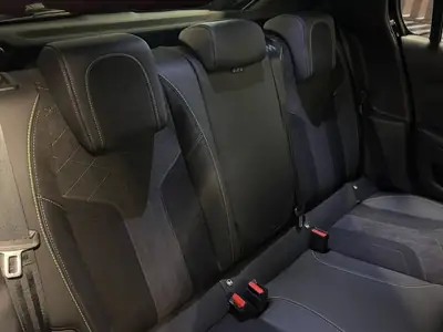 Peugeot 208 1.2 PureTech GT Pack EAT8 — Citadine dynamique, peu kilométrée, boîte auto — Miniatur 9