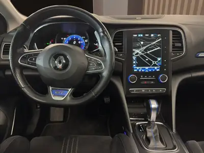 Renault Mégane 1.6 Turbo GT EDC — Sportivité dynamique et transmission fluide — Armaturenbrett
