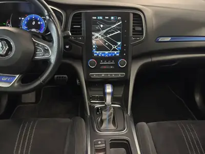 Renault Mégane 1.6 Turbo GT EDC — Sportivité dynamique et transmission fluide — Miniatur 16