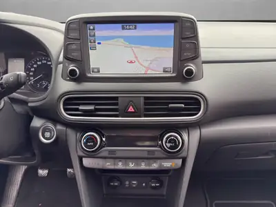Hyundai Kona 1.0 T-GDi Launch Plus — Compact SUV dynamique, faible kilométrage et équipements premium — Miniature 15