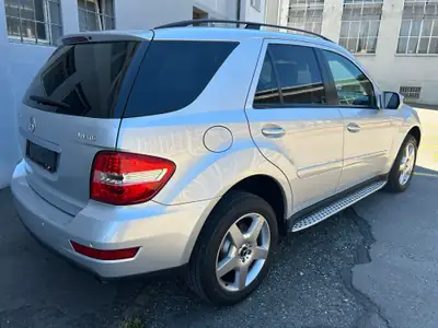 Mercedes-Benz ML 350 CDI 4Matic — SUV premium robuste, 231 ch, révision complète — Miniatura 9