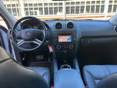 Mercedes-Benz ML 350 CDI 4Matic — SUV premium robuste, 231 ch, révision complète — Miniatura 12