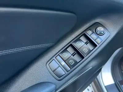 Mercedes-Benz ML 350 CDI 4Matic — SUV premium robuste, 231 ch, révision complète — Miniatura 16