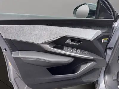 Peugeot 5008 145 Hybrid e-DCS6 Allure — SUV 7 places hybride, faible kilométrage — Miniature 12