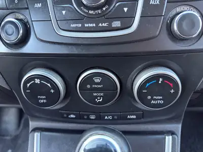 Mazda 5 2.0 16V Exclusive — Monospace 7 places, boîte auto, sans sinistre — Miniatura 16