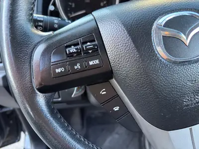 Mazda 5 2.0 16V Exclusive — Monospace 7 places, boîte auto, sans sinistre — Miniatura 24