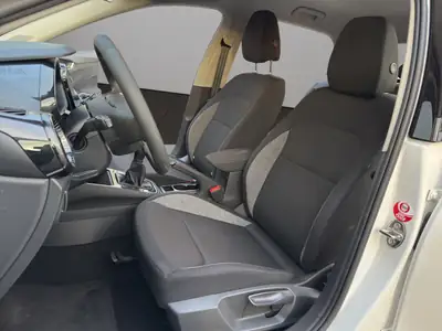Skoda Fabia 1.0 MPI Selection — Citadine économique, garantie constructeur et 8 pneus inclus — Miniature 9