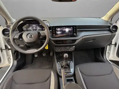 Skoda Fabia 1.0 MPI Selection — Citadine économique, garantie constructeur et 8 pneus inclus — Miniature 14