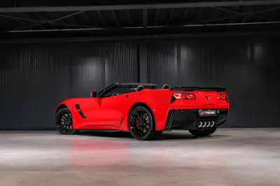 Chevrolet Corvette Convertible Grand Sport — Légende américaine, moteur V8 466 ch, 9400 km seulement — côté
