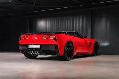Chevrolet Corvette Convertible Grand Sport — Légende américaine, moteur V8 466 ch, 9400 km seulement — Miniature 7