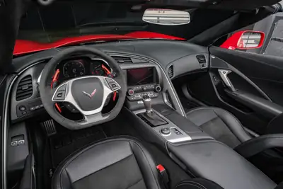 Chevrolet Corvette Convertible Grand Sport — Légende américaine, moteur V8 466 ch, 9400 km seulement — Miniature 12