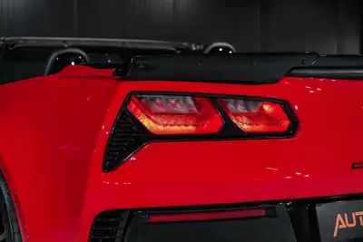Chevrolet Corvette Convertible Grand Sport — Légende américaine, moteur V8 466 ch, 9400 km seulement — Miniature 28