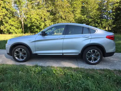 BMW X4 20d xDrive — SUV coupé diesel performant, 168'000 km, sans sinistre — intérieur