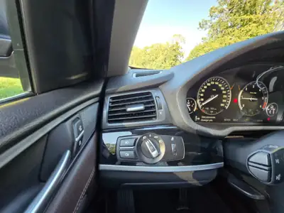 BMW X4 20d xDrive — SUV coupé diesel performant, 168'000 km, sans sinistre — Miniature 16