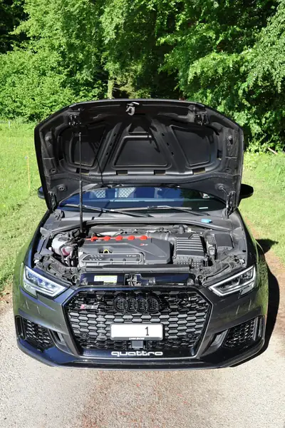 Audi RS3 2.5 TFSI Quattro — 400 ch dynamiques, 82'000 km seulement — détail