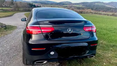 Mercedes-Benz GLC 300 AMG Line Coupé — SUV coupé premium, 245 ch, 4x4 intégral — arrière