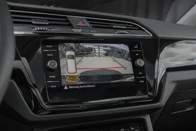 VW Touran 1.5 TSI EVO Highline — Monospace familial performant et bien équipé — Miniature 20