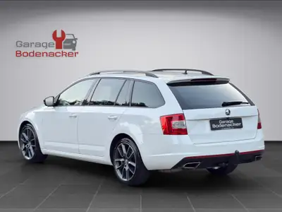 Skoda Octavia Combi RS 2.0 TDI 4x4 — Break familial haute performance, 93 500 km — Innenraum